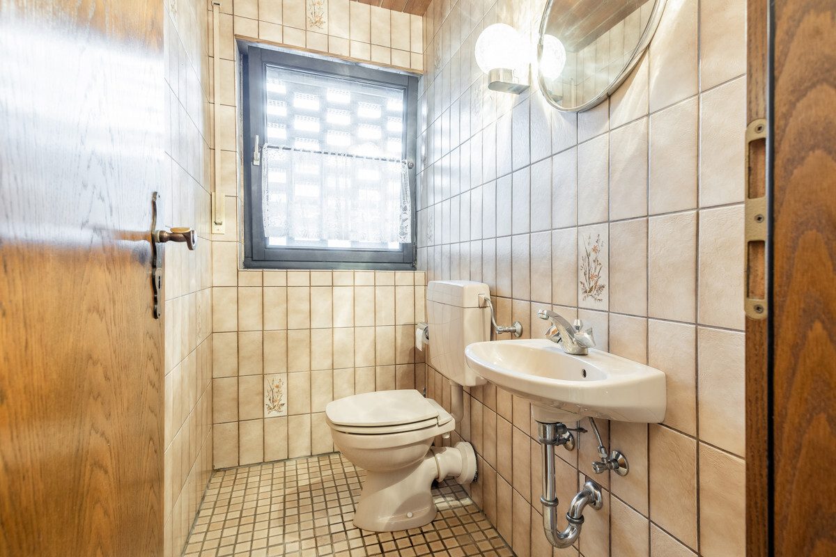 Immobilienangebot - Ennigerloh / Enniger - Wohnen & Gewerbe - Ein idealer Ort zum Wohlfühlen (Erbbaurecht)!