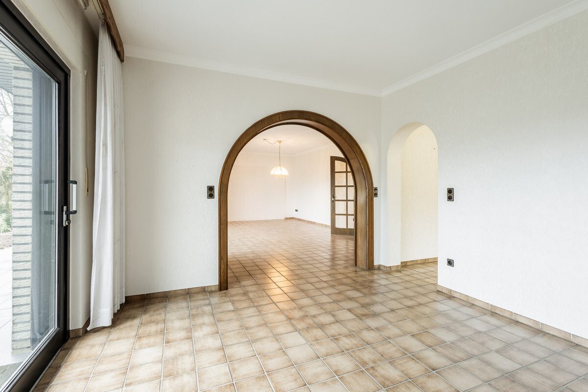 Immobilienangebot - Ennigerloh / Enniger - Wohnen & Gewerbe - Ein idealer Ort zum Wohlfühlen (Erbbaurecht)!