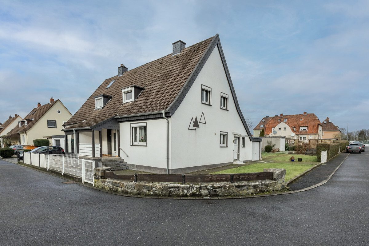 Immobilienangebot - Ahlen - Wohnen & Gewerbe - Raumwunder in ruhiger Lage!