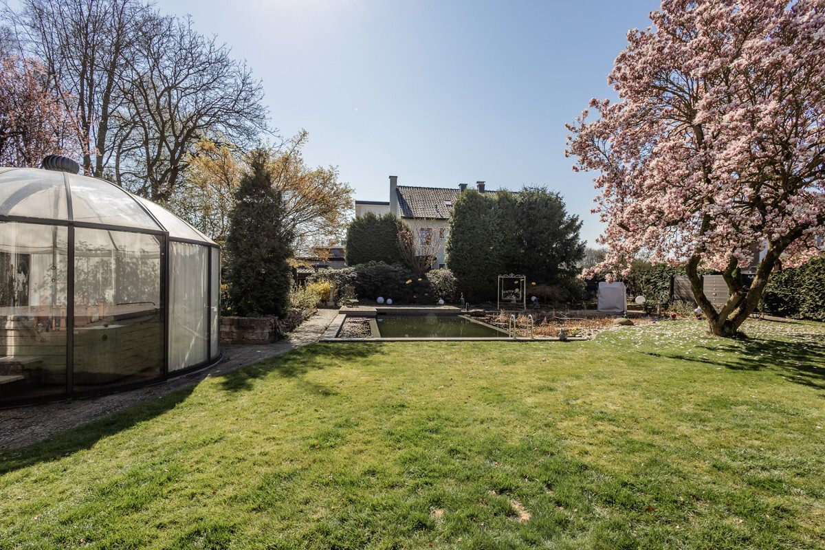 Immobilienangebot - Ahlen - Wohnen & Gewerbe - Exklusive Villa mit Wohlfühlfaktor!