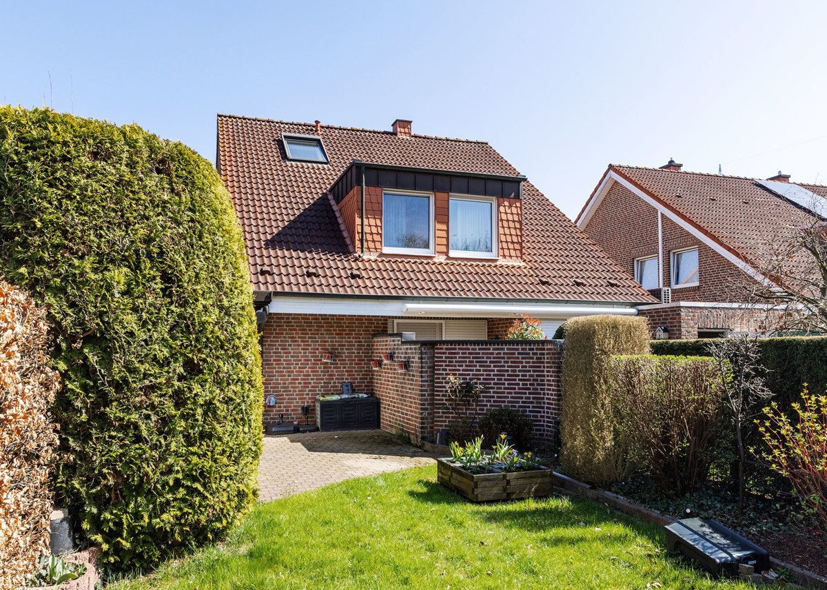 Immobilienangebot - Münster - Wohnen & Gewerbe - Sofort bezugsfreie Vierzimmerwohnung - geschnitten wie eine Doppelhaushälfte!