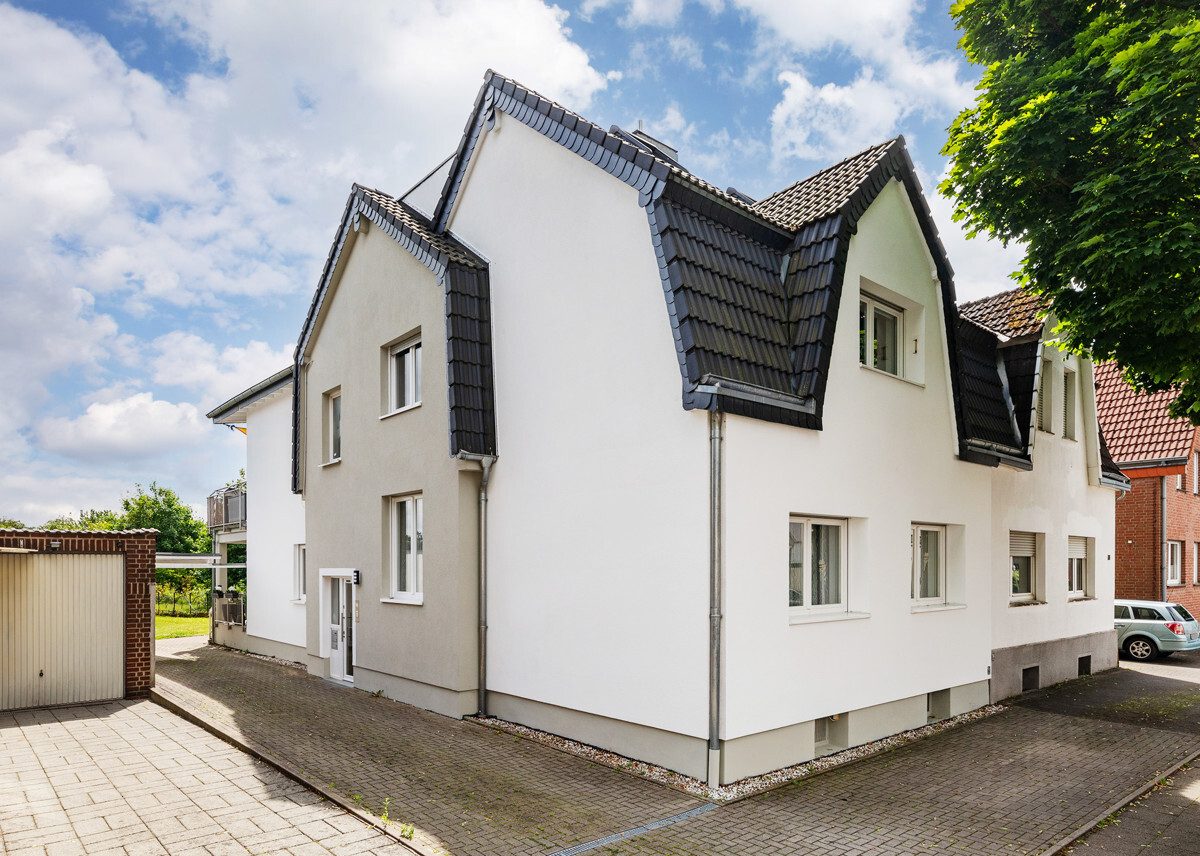 Immobilienangebot - Beckum - Wohnen & Gewerbe - Attraktives Investment im kernsanierten Zustand!