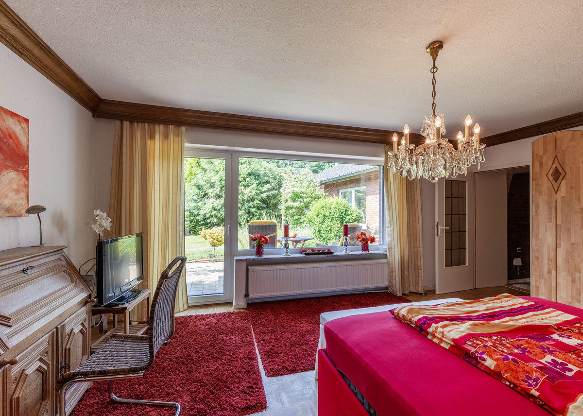 Immobilienangebot - Münster - Wohnen & Gewerbe - Freistehendes Einfamilienhaus auf großem Sonnengrundstück!