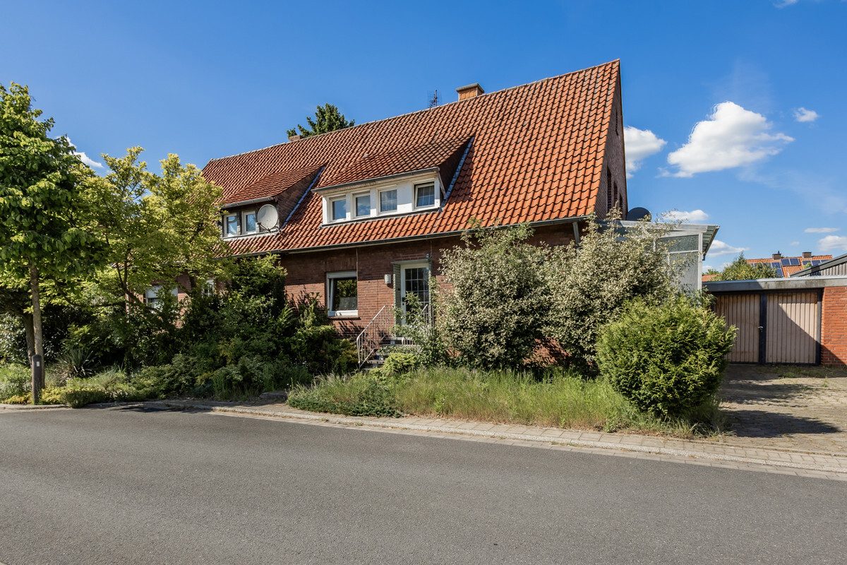 Immobilienangebot - Sendenhorst - Wohnen & Gewerbe - Großes Haus für kleines Geld (Erbbaurecht)!