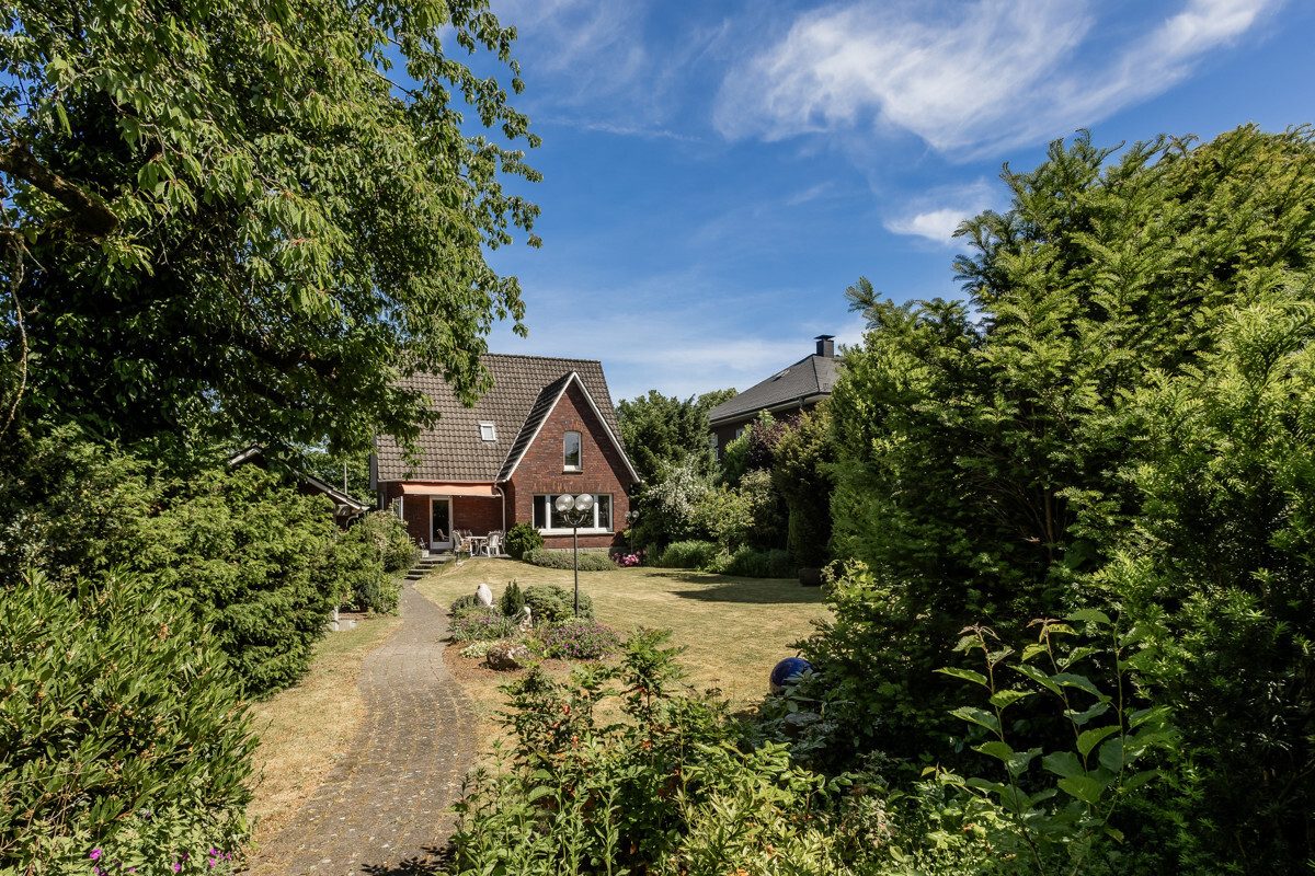Immobilienangebot - Beckum - Wohnen & Gewerbe - Kleines Haus für große Träume!