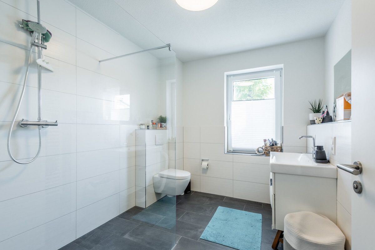 Immobilienangebot - Sassenberg - Wohnen & Gewerbe - Neuwertig und barrierefrei - Ihr neues Zuhause!