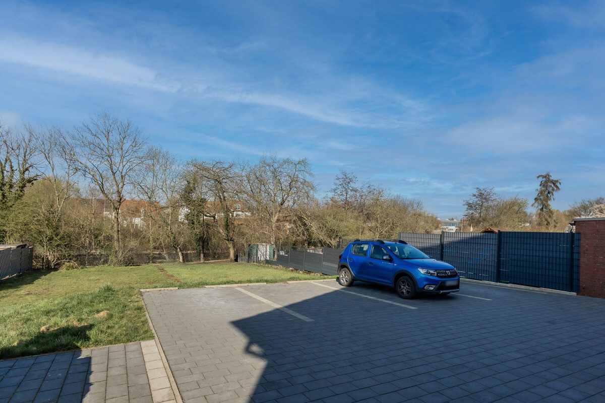 Immobilienangebot - Beckum - Wohnen & Gewerbe - Paketverkauf: Zwei neuwertige Wohnungen!