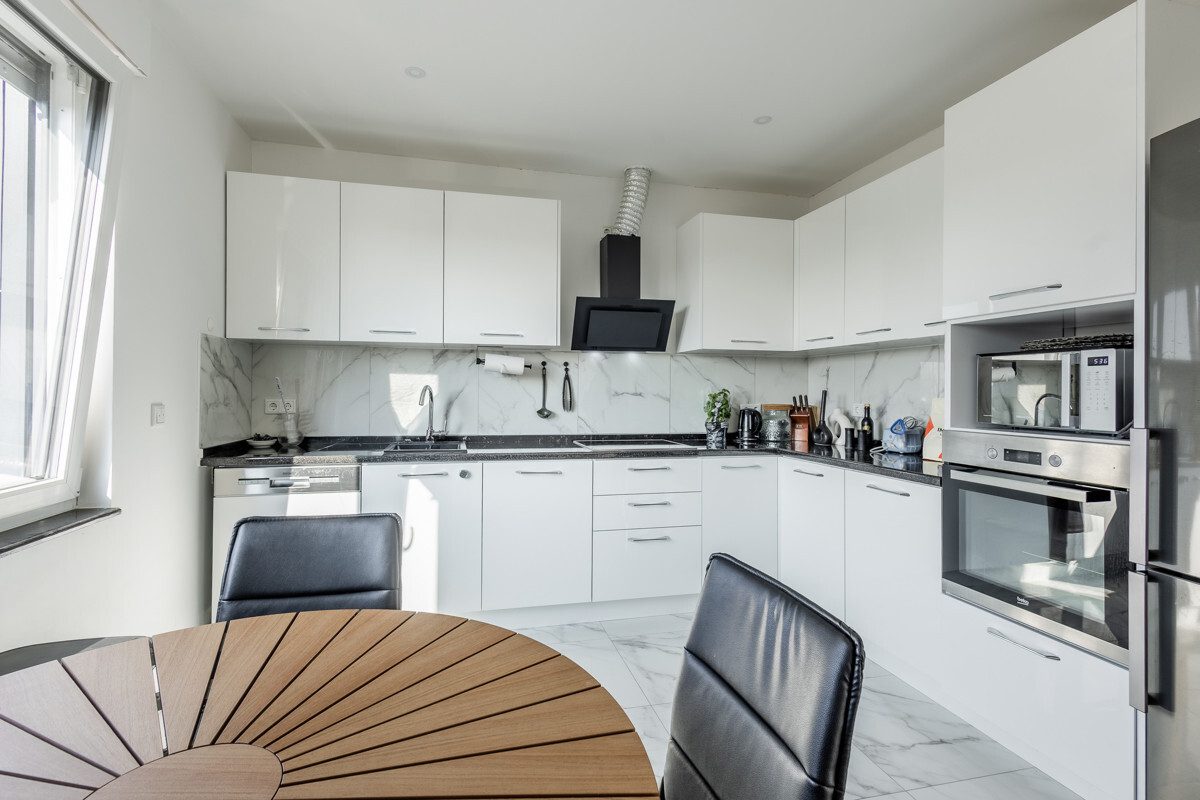 Immobilienangebot - Beckum - Wohnen & Gewerbe - Paketverkauf: Zwei neuwertige Wohnungen!