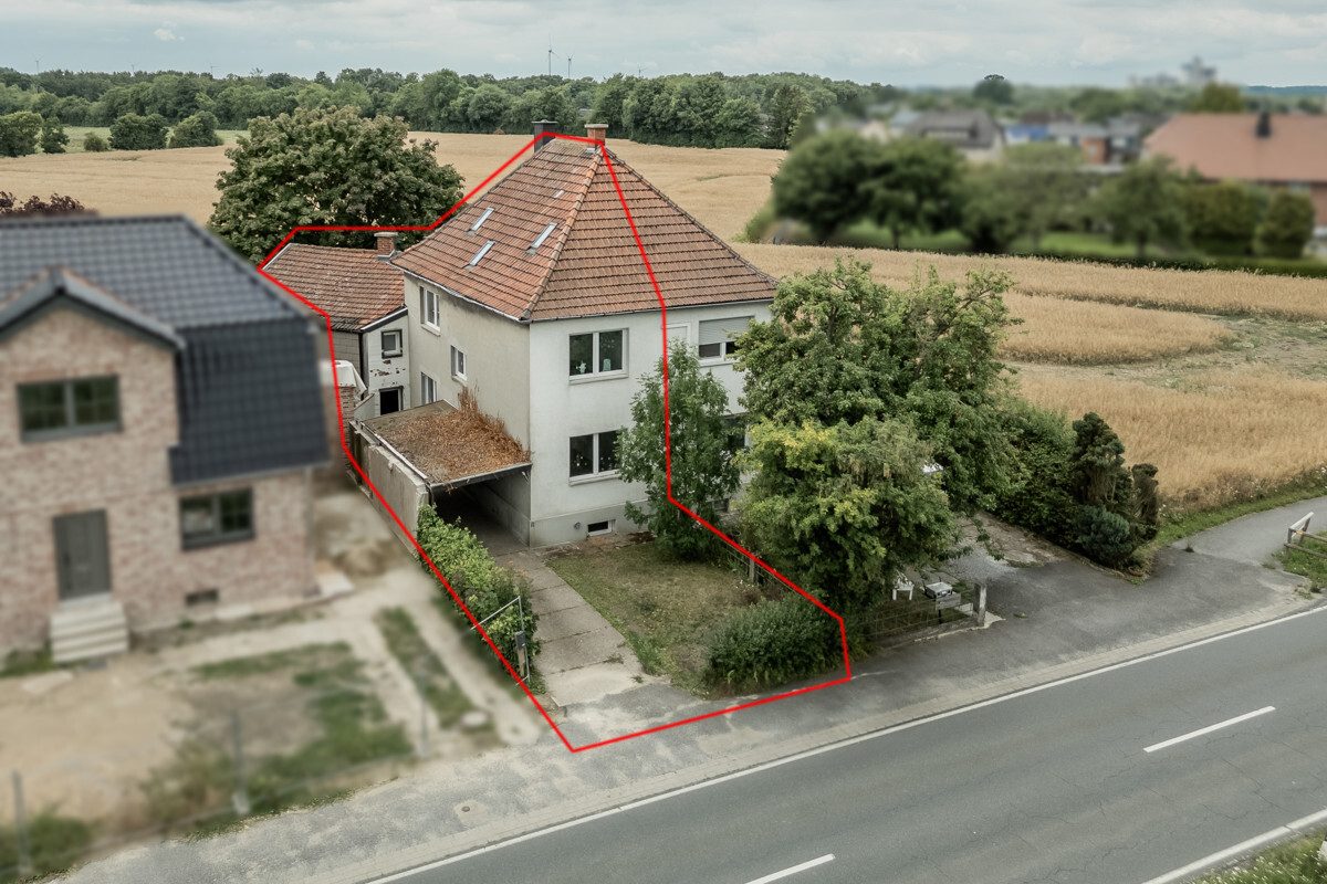Immobilienangebot - Beckum / Neubeckum - Wohnen & Gewerbe - Doppelhaushälfte im Außenbereich Neubeckums!