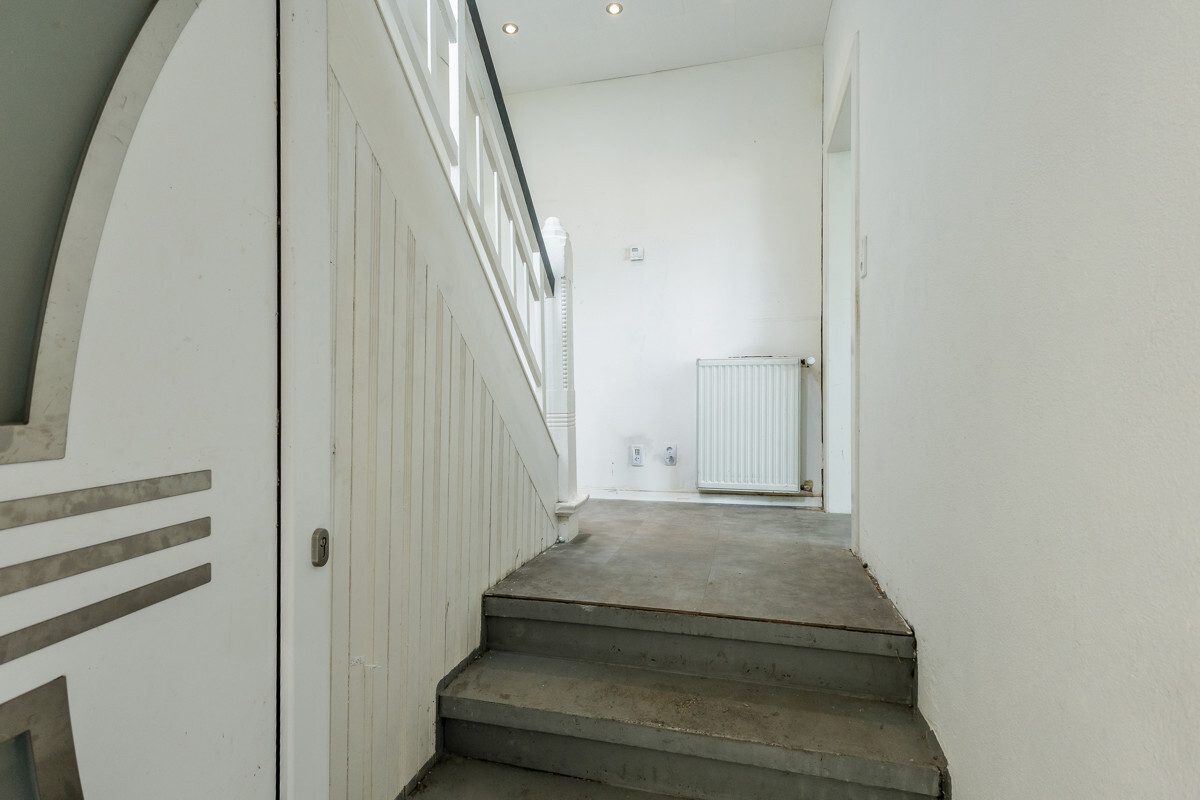 Immobilienangebot - Beckum / Neubeckum - Wohnen & Gewerbe - Doppelhaushälfte im Außenbereich Neubeckums!