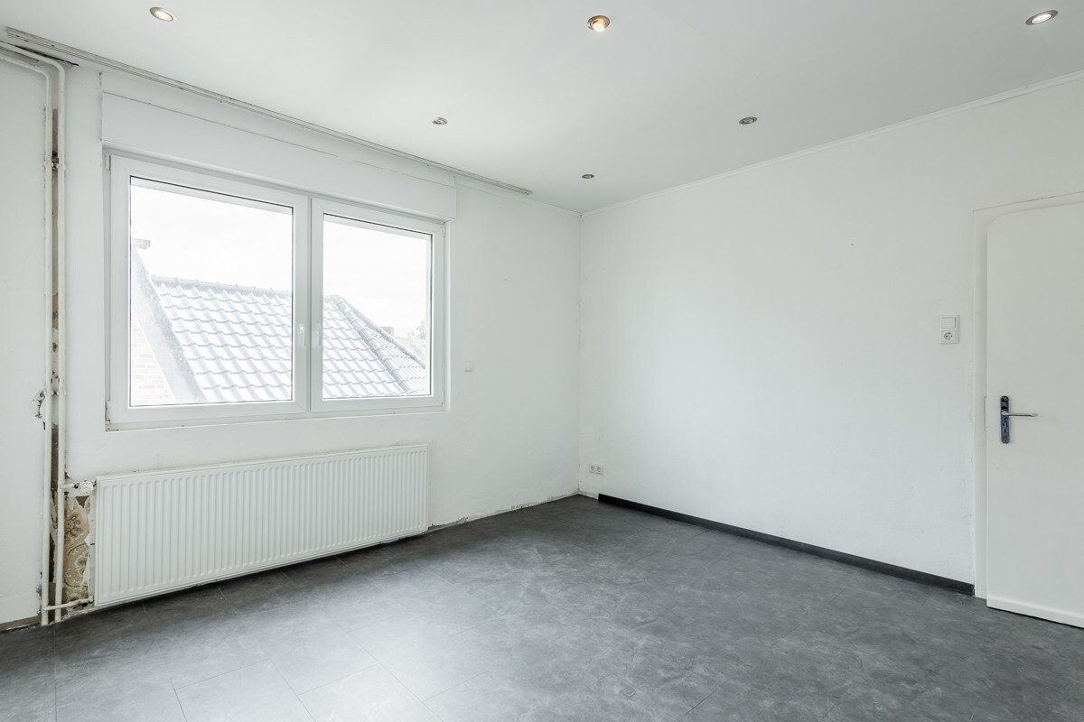 Immobilienangebot - Beckum / Neubeckum - Wohnen & Gewerbe - Doppelhaushälfte im Außenbereich Neubeckums!