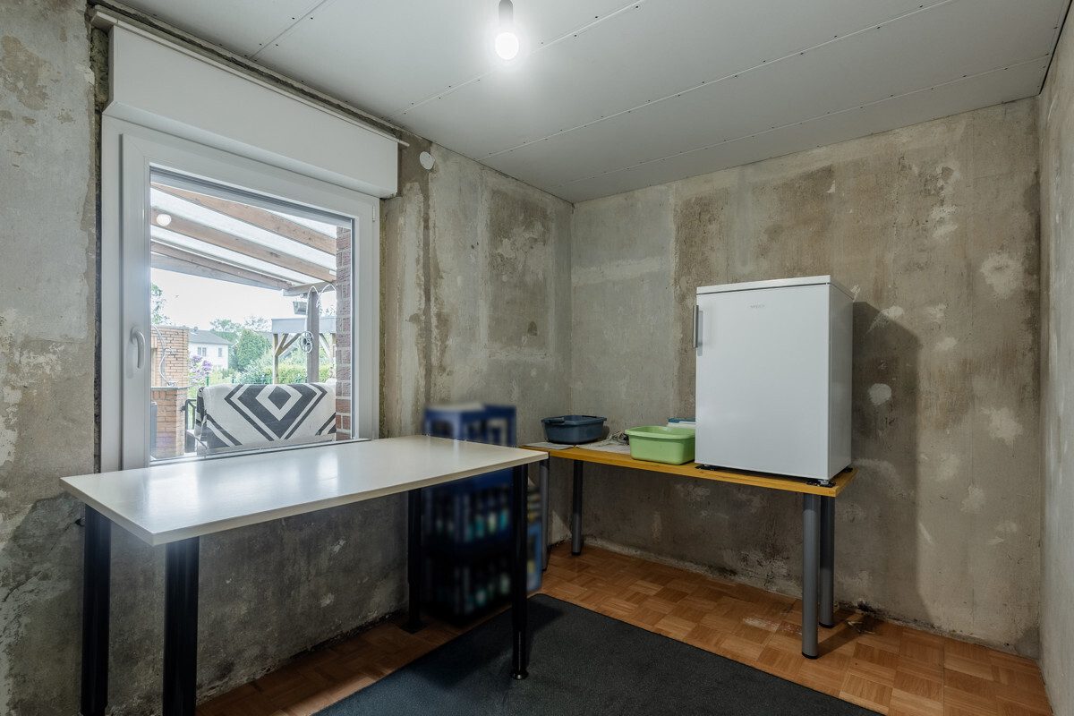 Immobilienangebot - Beckum - Wohnen & Gewerbe - Zweifamilienhaus mit vielseitigen Möglichkeiten!