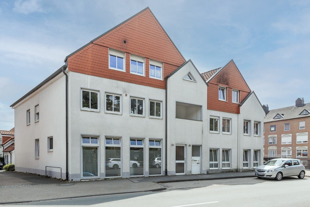 Immobilienangebot - Sendenhorst - Wohnen & Gewerbe - Zentrale Lage trifft auf großzügigen Wohnkomfort!