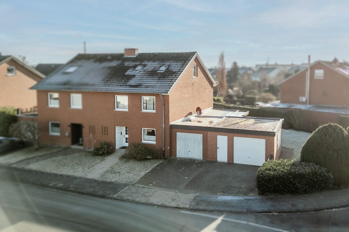 Immobilienangebot - Ennigerloh - Wohnen & Gewerbe - Das perfekte Haus für Ihre Familie!