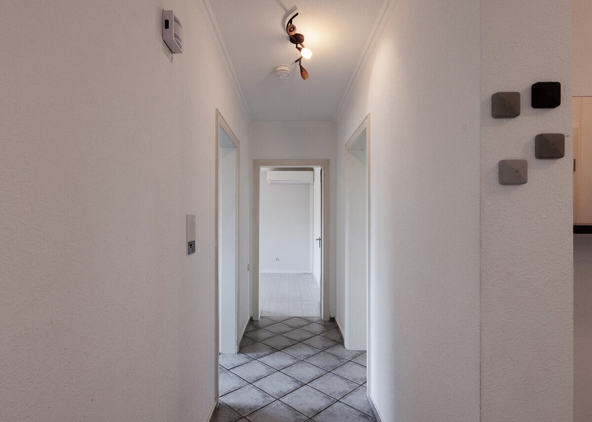 Eingang und Diele Immobilienangebot - Ahlen - Wohnen & Gewerbe - Gemütlich und gepflegt - bereit für Ihren Einzug!