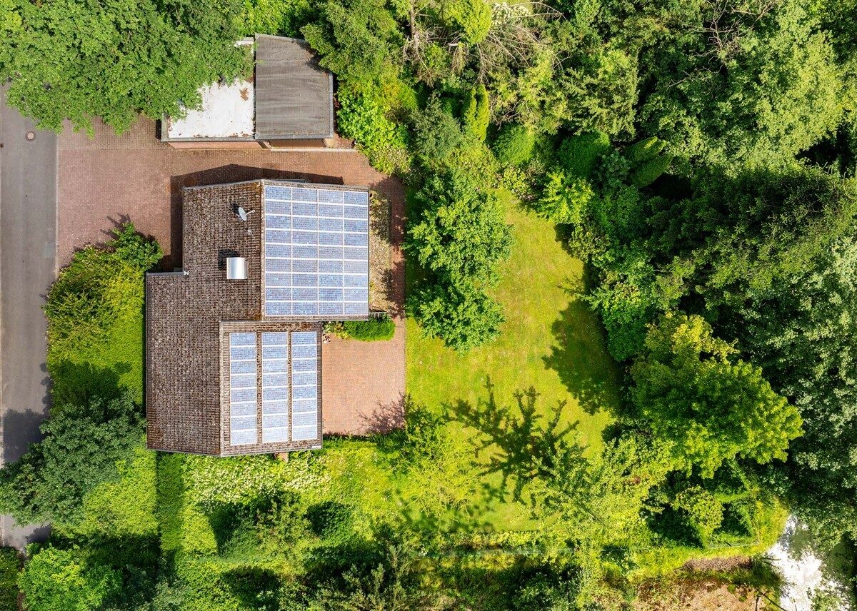 Drohnenansicht Immobilienangebot - Münster - Wohnen & Gewerbe - Einfamilienhaus mit herrenhäuslichem Flair in begehrter Waldrandlage!