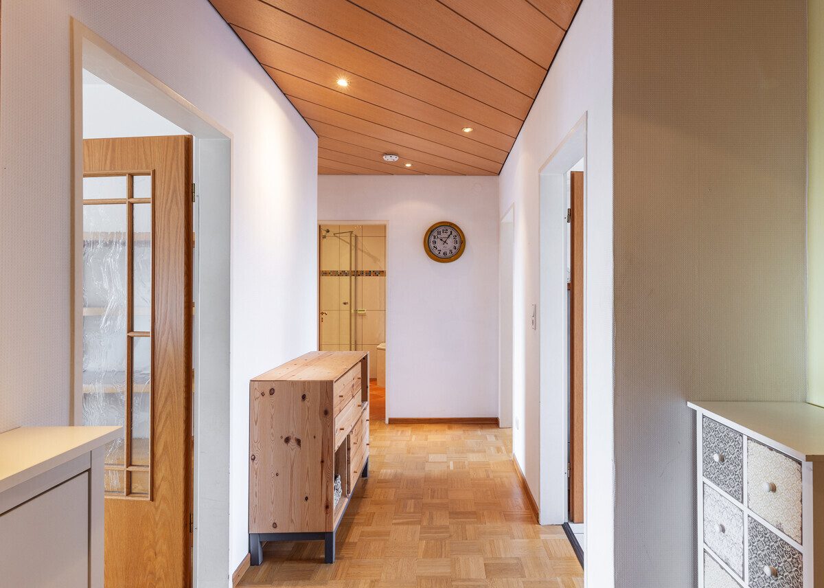 Immobilienangebot - Oelde - Wohnen & Gewerbe - Renoviert und einzugsbereit! (Erbbaurecht)