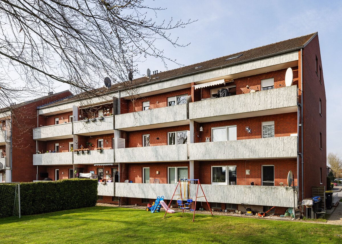 Immobilienangebot - Oelde - Wohnen & Gewerbe - Renoviert und einzugsbereit! (Erbbaurecht)