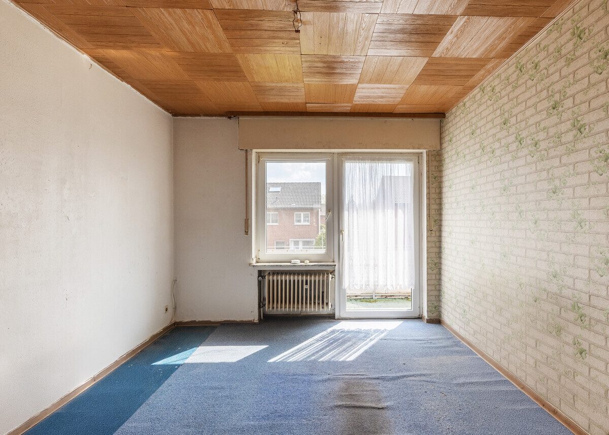 Jugend-(Schlaf)zimmer im Obergeschoss Immobilienangebot - Drensteinfurt / Walstedde - Wohnen & Gewerbe - Großes Haus mit viel Potenzial (Erbbaurecht)!