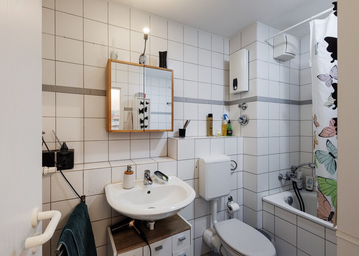 Badezimmer Immobilienangebot - Ahlen - Wohnen & Gewerbe - Gemütliche Kapitalanlage mitten in der Innenstadt!