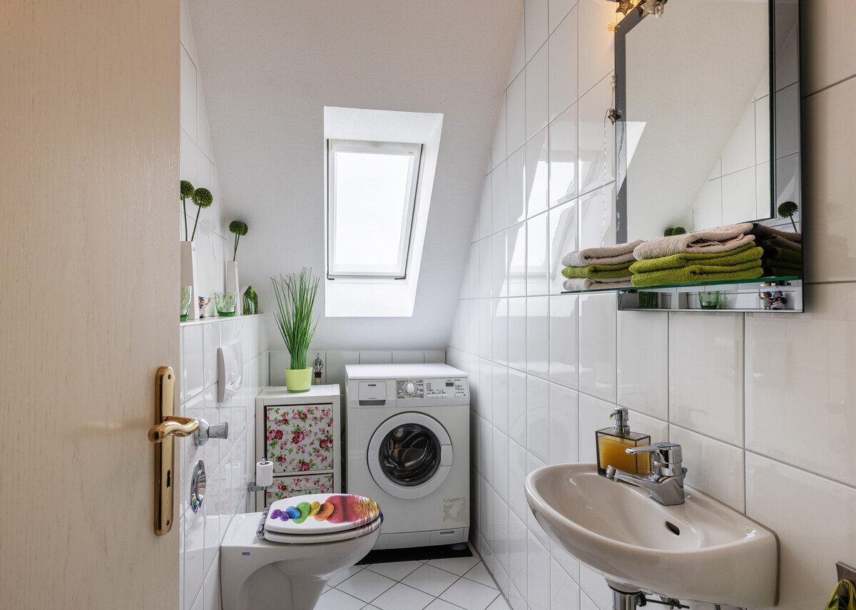 Immobilienangebot - Telgte - Wohnen & Gewerbe - Ideal zum Wohlfühlen - Gepflegte Dachgeschosswohnung in einem 5-Parteienhaus!
