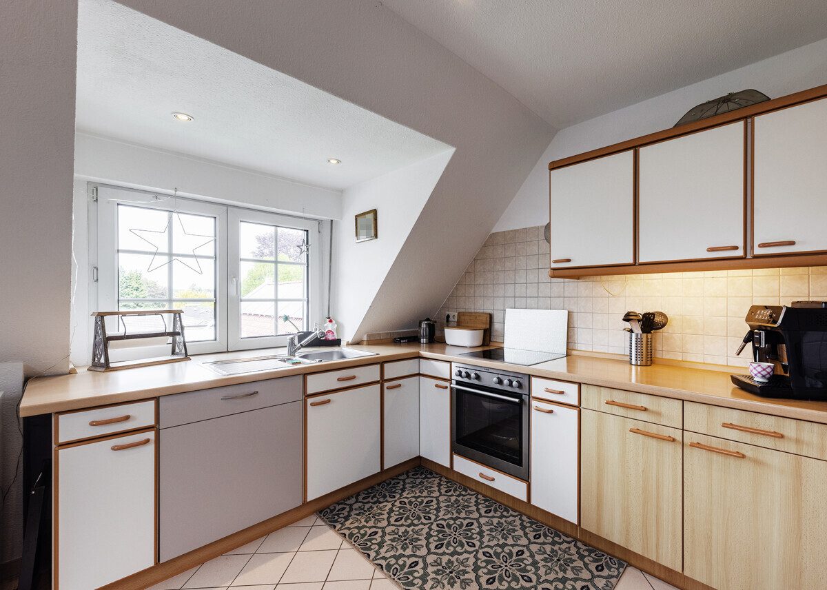 Immobilienangebot - Telgte - Wohnen & Gewerbe - Ideal zum Wohlfühlen - Gepflegte Dachgeschosswohnung in einem 5-Parteienhaus!