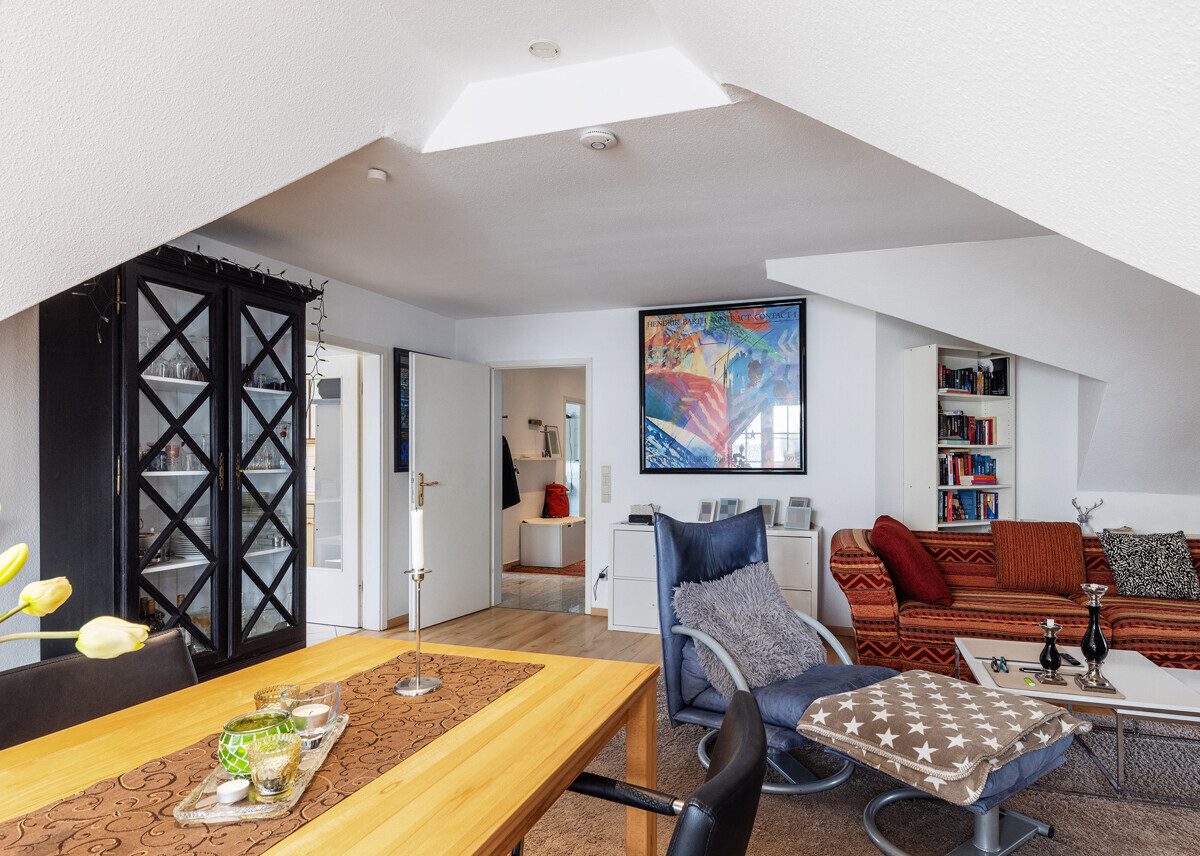 Immobilienangebot - Telgte - Wohnen & Gewerbe - Ideal zum Wohlfühlen - Gepflegte Dachgeschosswohnung in einem 5-Parteienhaus!