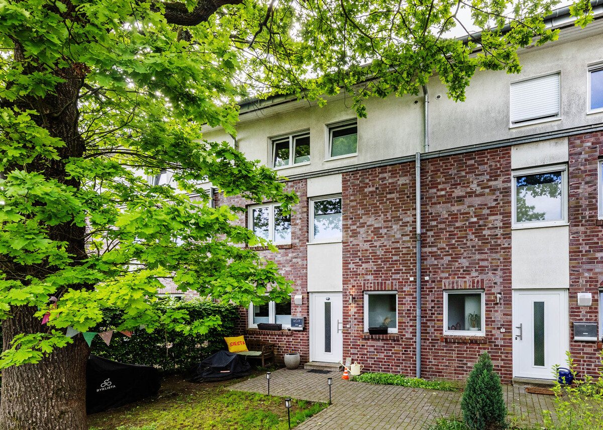 Vorderansicht Immobilienangebot - Münster - Wohnen & Gewerbe - Modernes Reihenmittelhaushaus in beliebter Lage von Gievenbeck!