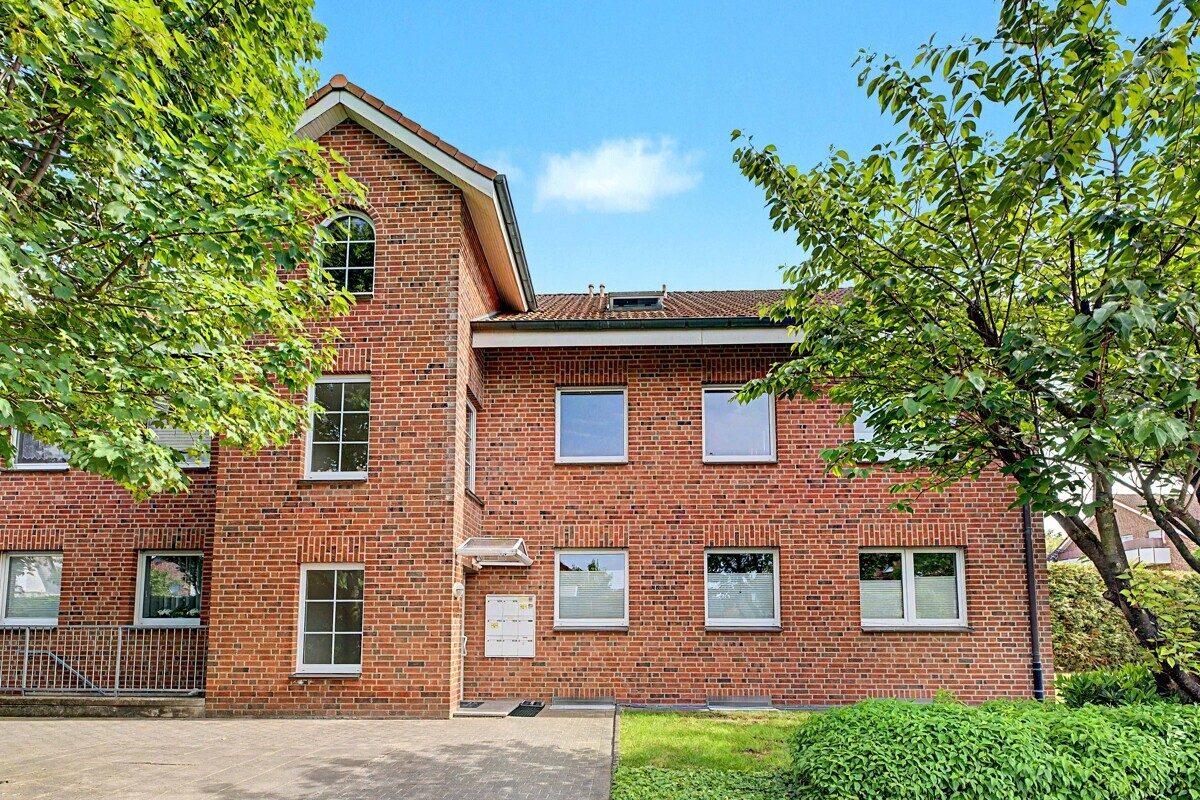 Außenansicht Immobilienangebot - Oelde - Wohnen & Gewerbe - Gepflegt und gemütlich - Ihre
neuen vier Wände (Erbbaurecht)!