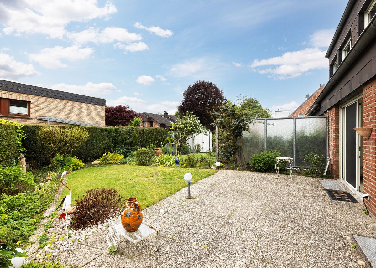 Gartenansicht Immobilienangebot - Munster - Wohnen & Gewerbe - Erdgeschosswohnung mit eigenem Garten!