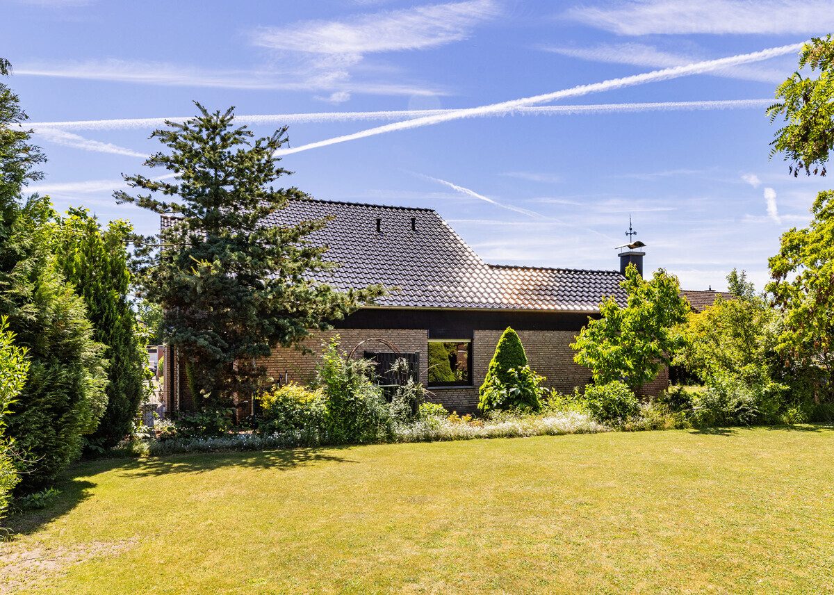 Immobilienangebot - Ahlen - Wohnen & Gewerbe - Raum, Ruhe und Potenzial - 
für Ihre Wohnwünsche gemacht!