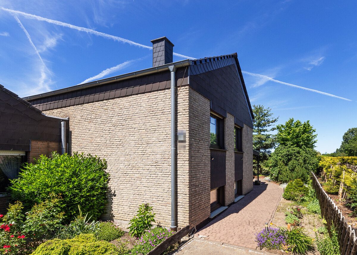 Immobilienangebot - Ahlen - Wohnen & Gewerbe - Raum, Ruhe und Potenzial - 
für Ihre Wohnwünsche gemacht!
