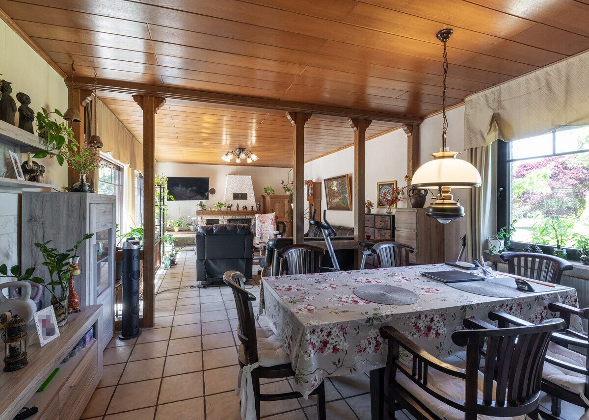 Immobilienangebot - Ahlen - Wohnen & Gewerbe - Raum, Ruhe und Potenzial - 
für Ihre Wohnwünsche gemacht!