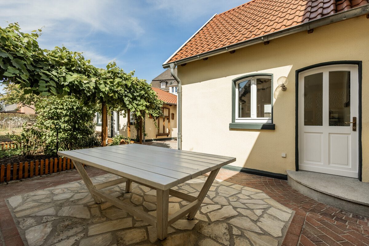 Immobilienangebot - Oelde - Wohnen & Gewerbe - Attraktive Preisreduzierung!
Altbaucharme trotz Kernsanierung!