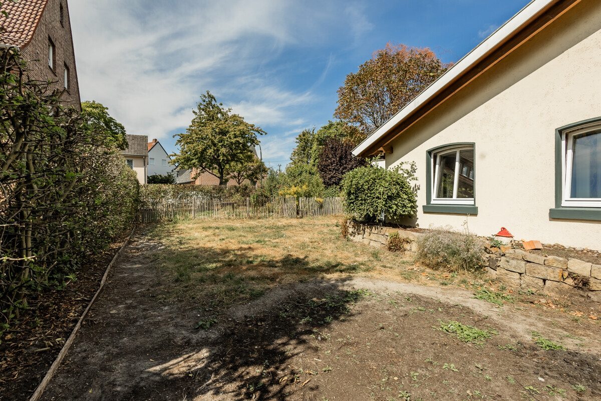 Immobilienangebot - Oelde - Wohnen & Gewerbe - Attraktive Preisreduzierung!
Altbaucharme trotz Kernsanierung!