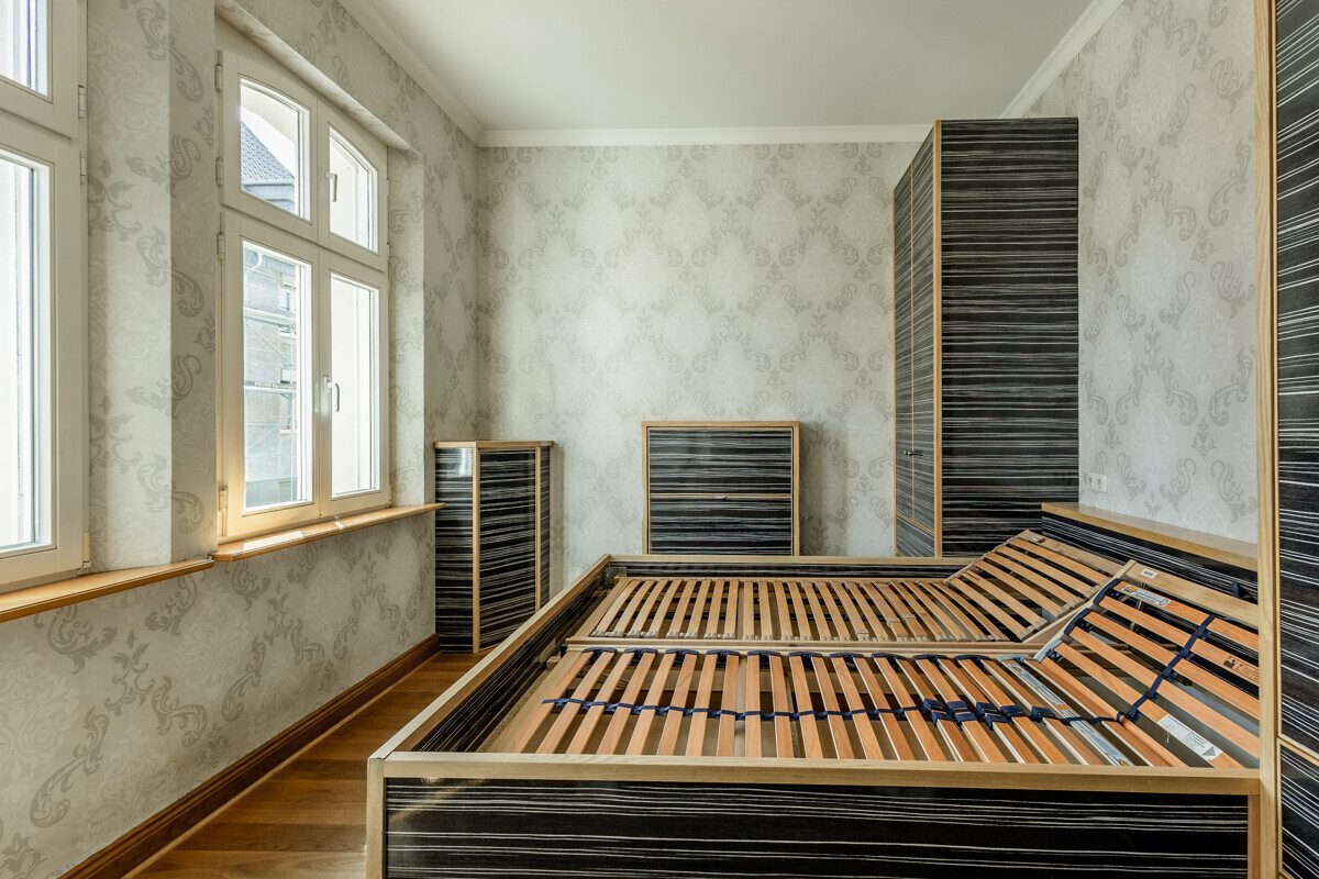 Immobilienangebot - Oelde - Wohnen & Gewerbe - Attraktive Preisreduzierung!
Altbaucharme trotz Kernsanierung!
