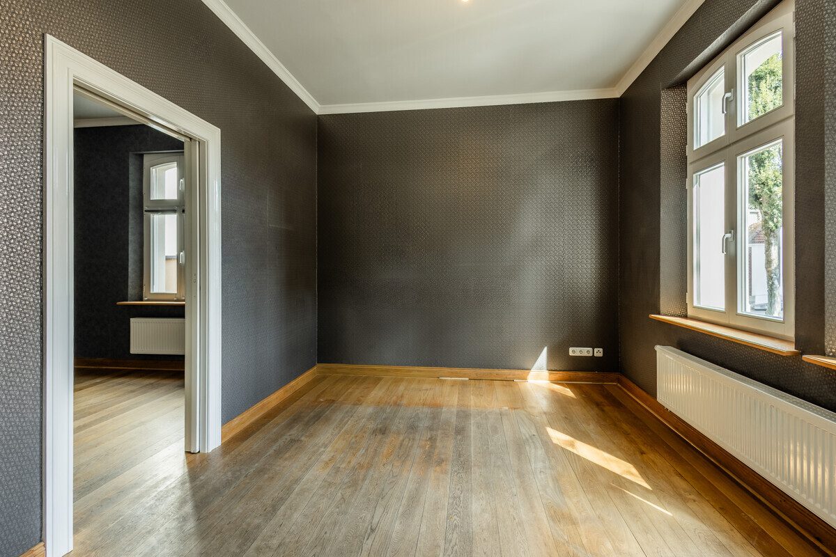 Immobilienangebot - Oelde - Wohnen & Gewerbe - Attraktive Preisreduzierung!
Altbaucharme trotz Kernsanierung!
