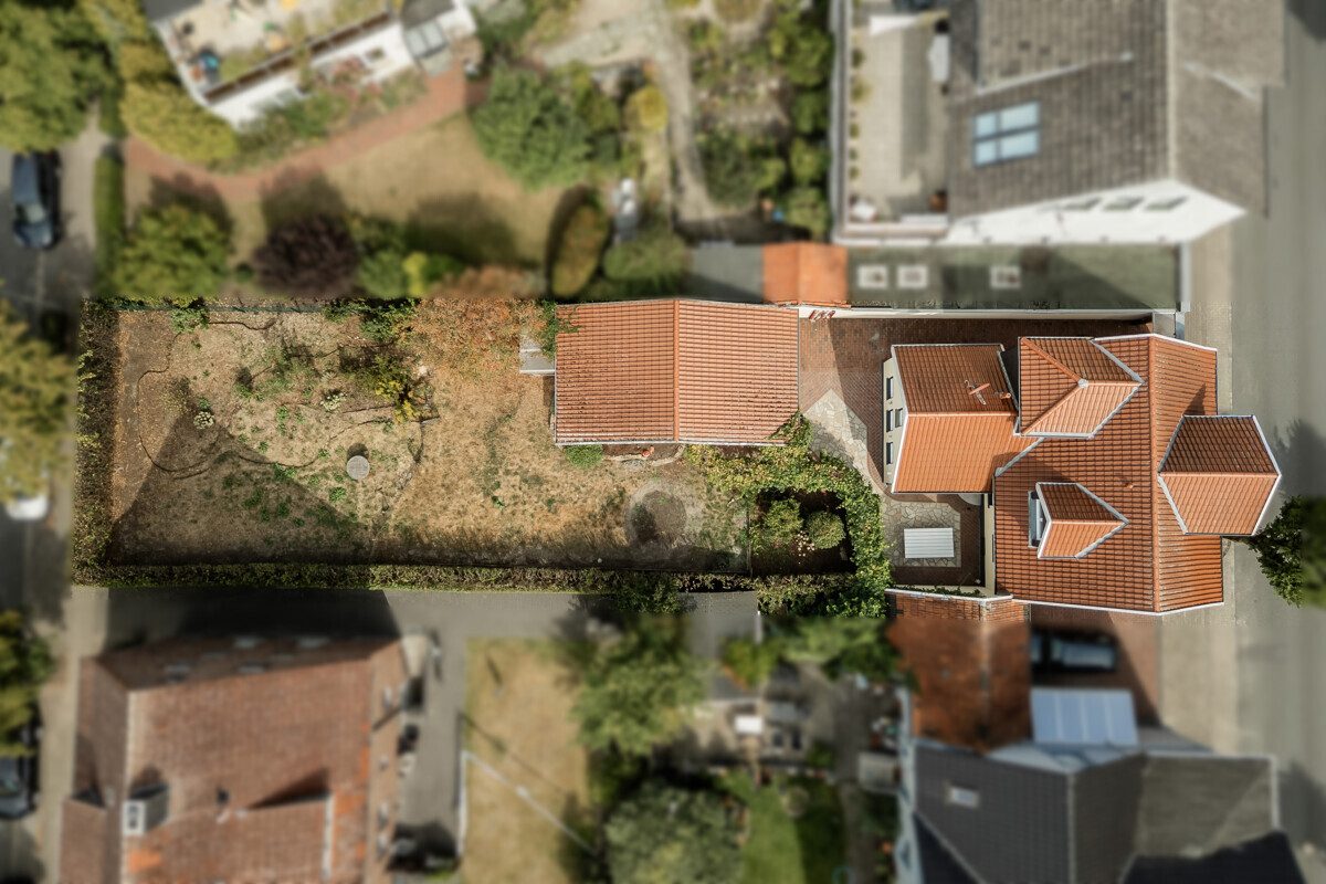 Immobilienangebot - Oelde - Wohnen & Gewerbe - Attraktive Preisreduzierung!
Altbaucharme trotz Kernsanierung!