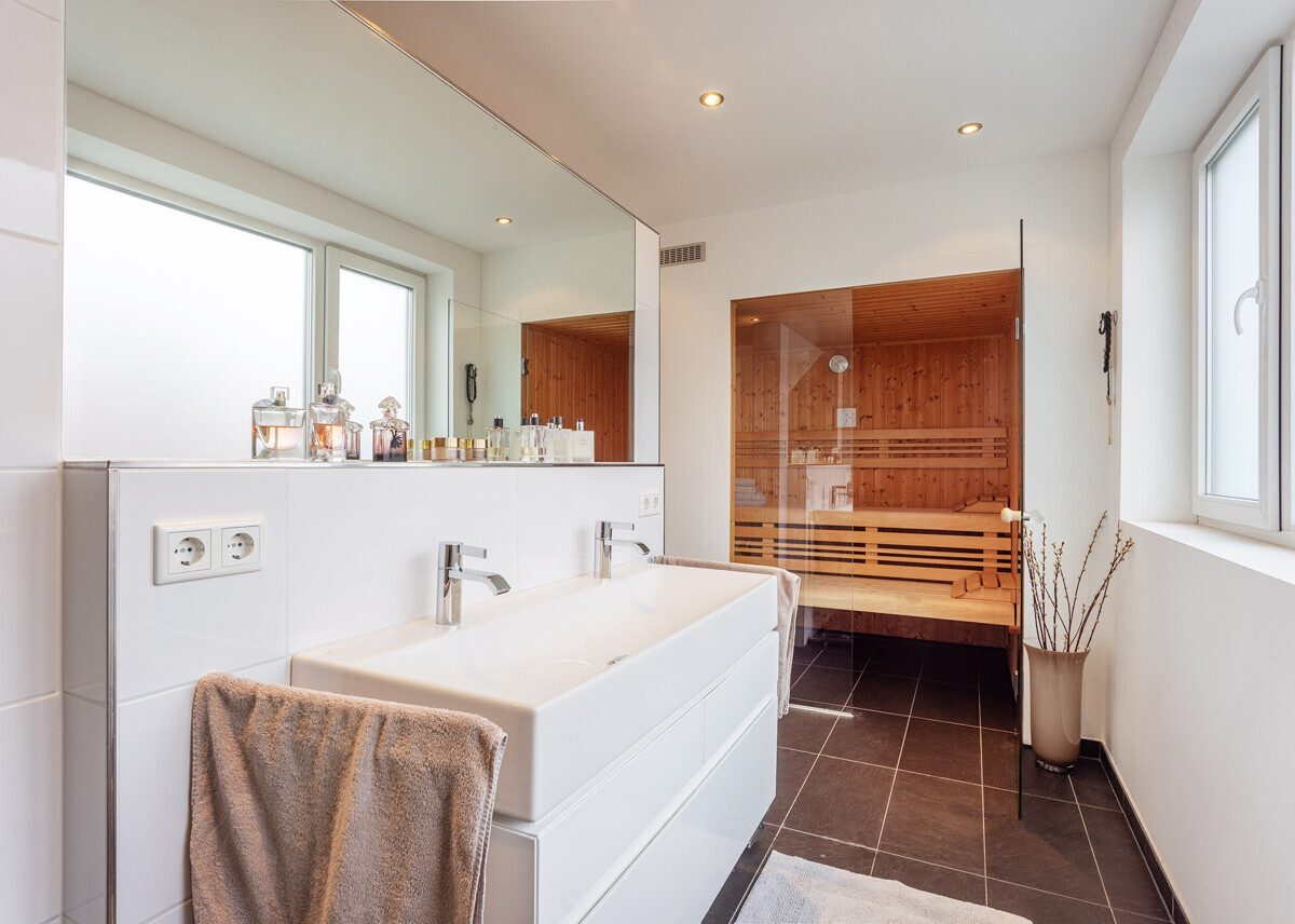 Immobilienangebot - Münster - Wohnen & Gewerbe - Sentruper Höhe - modernes & neuwertiges freistehendes Einfamilienhaus!