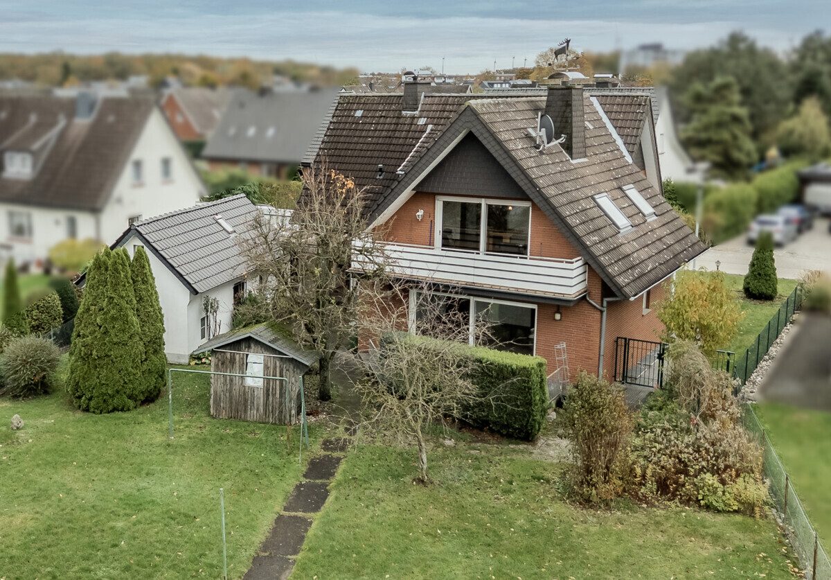 Süd-Westansicht Immobilienangebot - Oelde - Wohnen & Gewerbe - Ein Haus mit vielen Möglichkeiten!