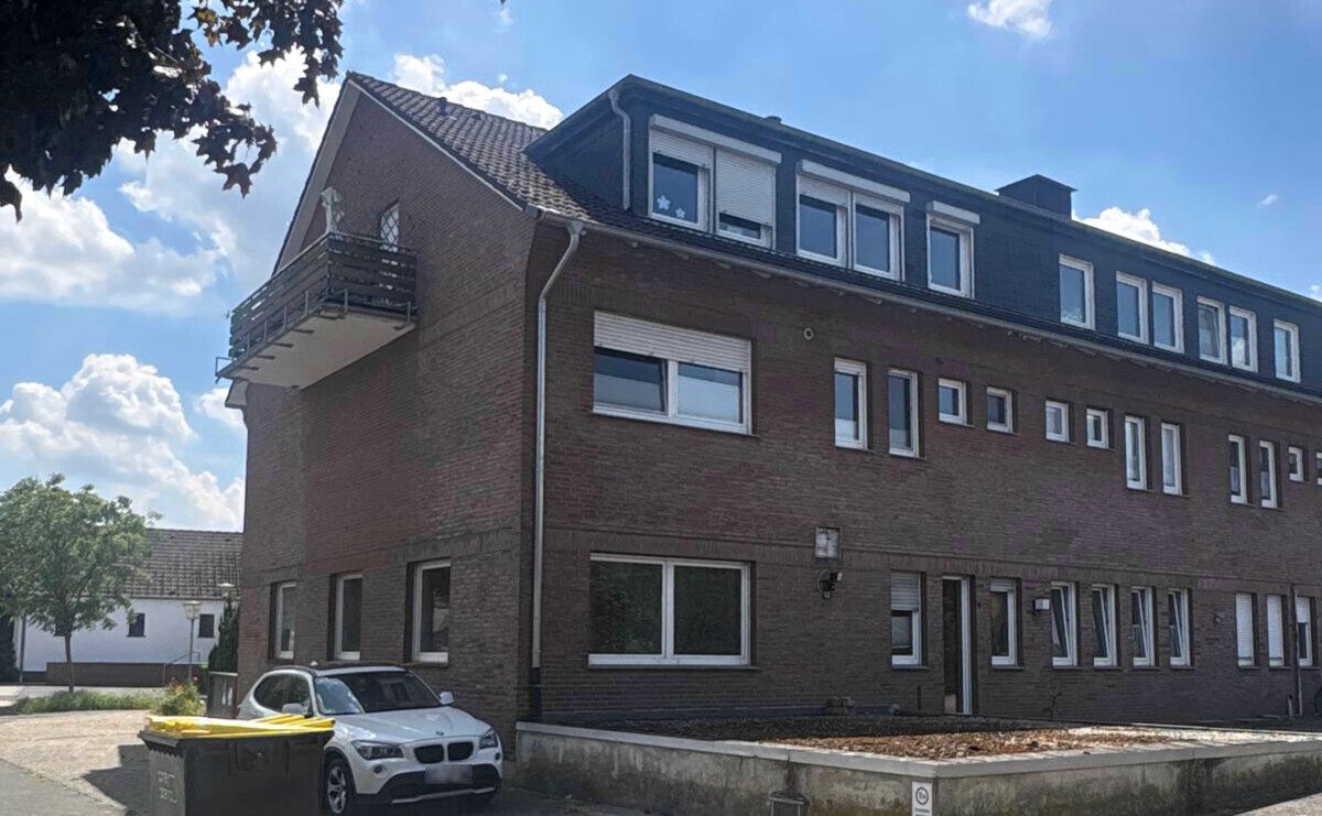 Rückseite Immobilienangebot - Ostbevern - Wohnen & Gewerbe - Zwangsversteigerung: Einzigartige Erdgeschosswohnung im Zentrum von Ostbevern!