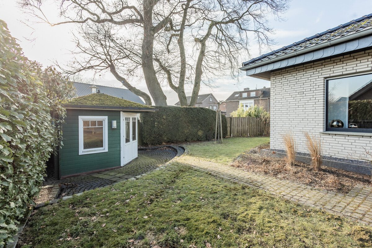 Garten mit Gartenhaus Immobilienangebot - Ennigerloh - Wohnen & Gewerbe - Schick und geschmackvoll - hier können Sie ohne Modernisierungsaufwand einziehen!