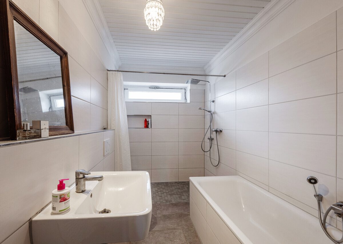 Immobilienangebot - Telgte - Wohnen & Gewerbe - Außergewöhnliche Erdgeschosswohnung mit Werkstatt, Garten und ca. 223 m² Gesamtfläche!