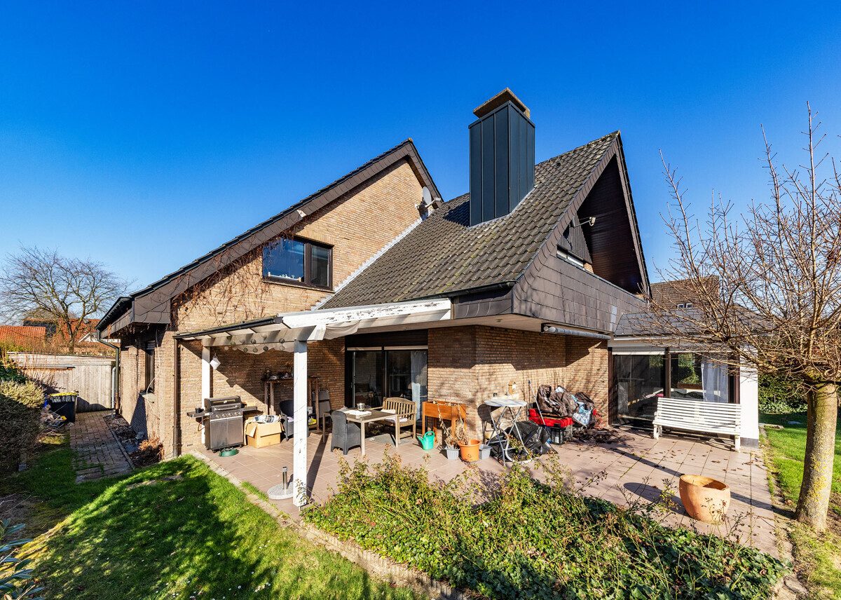 Süd-Westansicht Immobilienangebot - Sendenhorst / Albersloh - Wohnen & Gewerbe - Hier ist Ihr Kapital gut investiert!