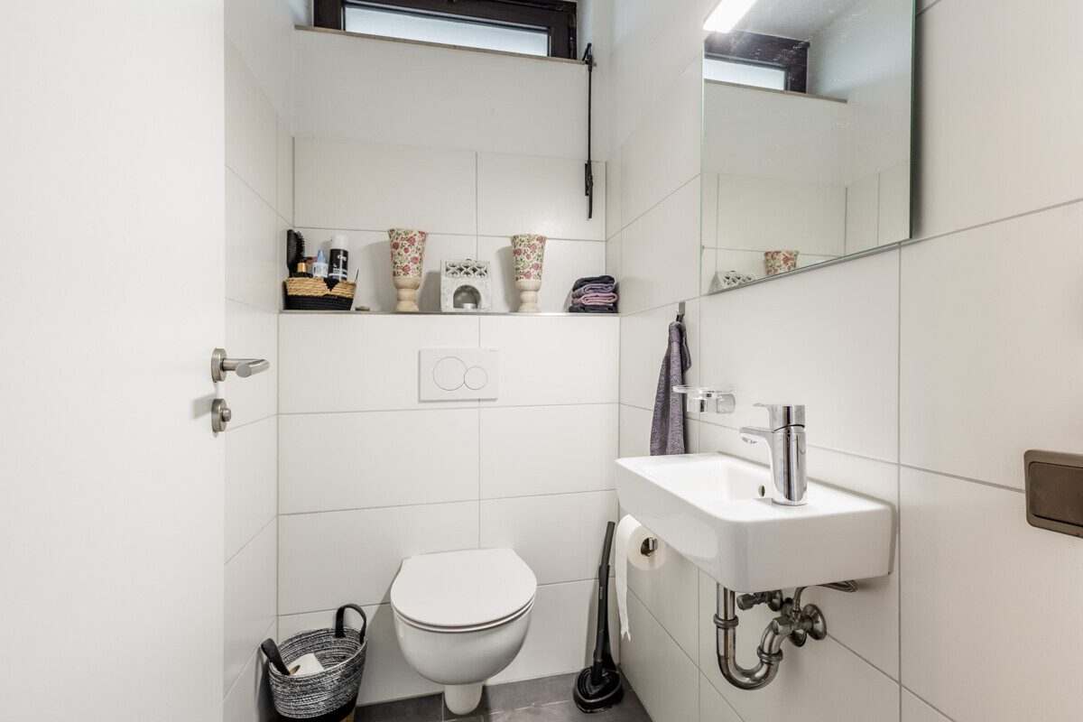 Gäste-WC Immobilienangebot - Sendenhorst / Albersloh - Wohnen & Gewerbe - Hier ist Ihr Kapital gut investiert!