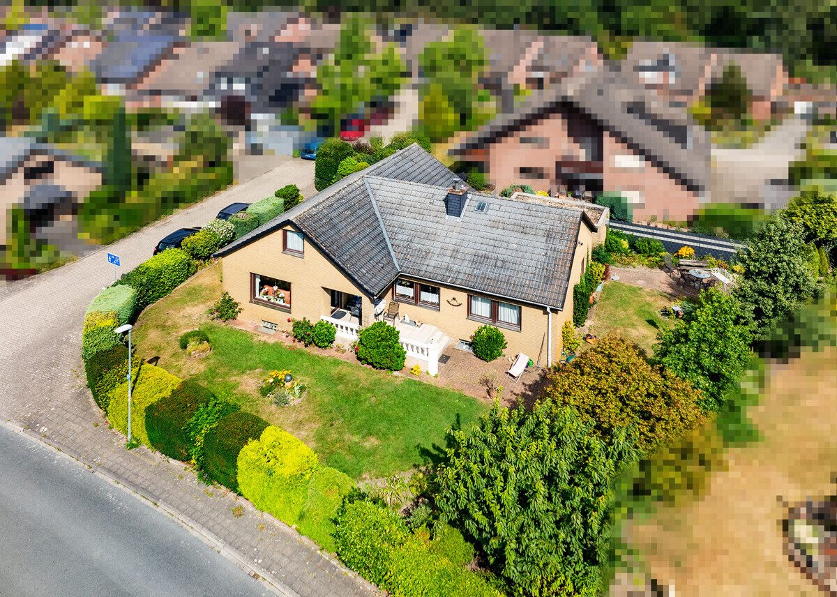 Immobilienangebot - Ahlen - Wohnen & Gewerbe - Ihr neues Zuhause mit Charme und Charakter!