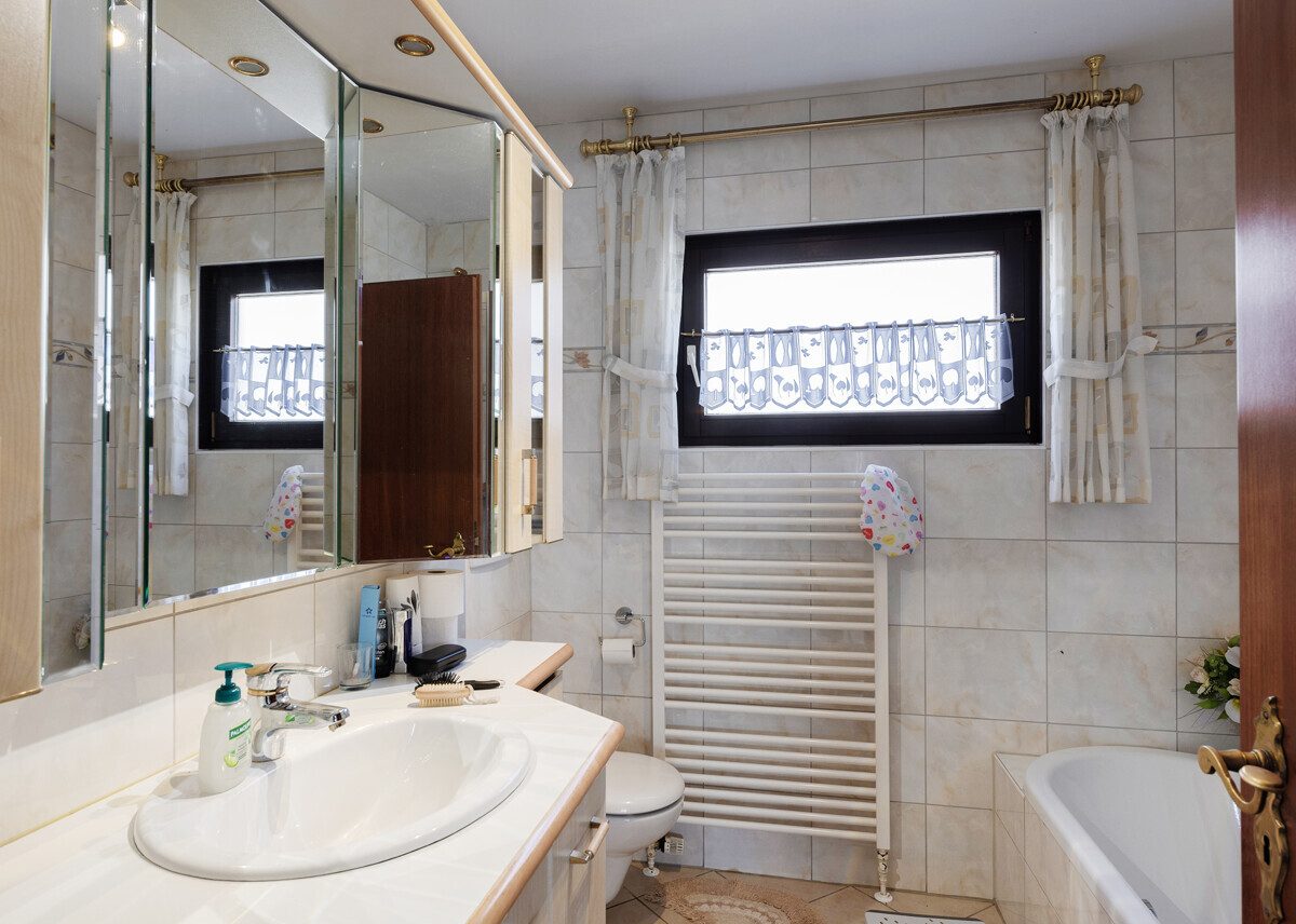 Immobilienangebot - Ahlen - Wohnen & Gewerbe - Ihr neues Zuhause mit Charme und Charakter!