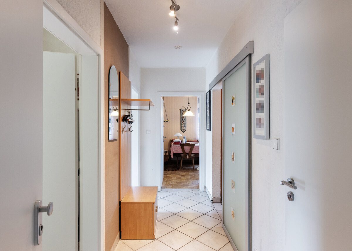Immobilienangebot - Beckum - Wohnen & Gewerbe - Komfortabel und vielseitig nutzbar - Gemütliche Hochparterrewohnung mit Terrasse!