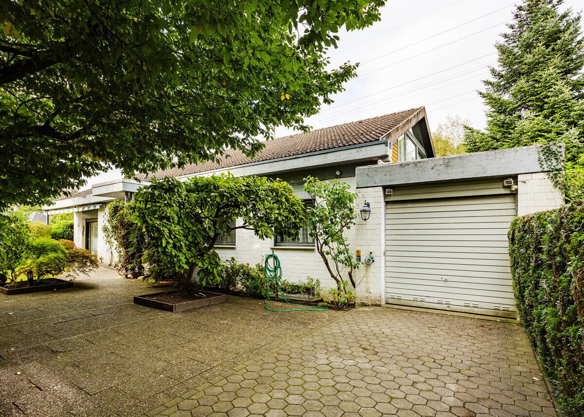 Immobilienangebot - Münster - Wohnen & Gewerbe - Ein Zuhause mit außergewöhnlichem Potenzial in Hiltrup – Großzügiges Einfamilienhaus in idyllischer Sackgassenlage am Kanal! (Erbbaurecht)