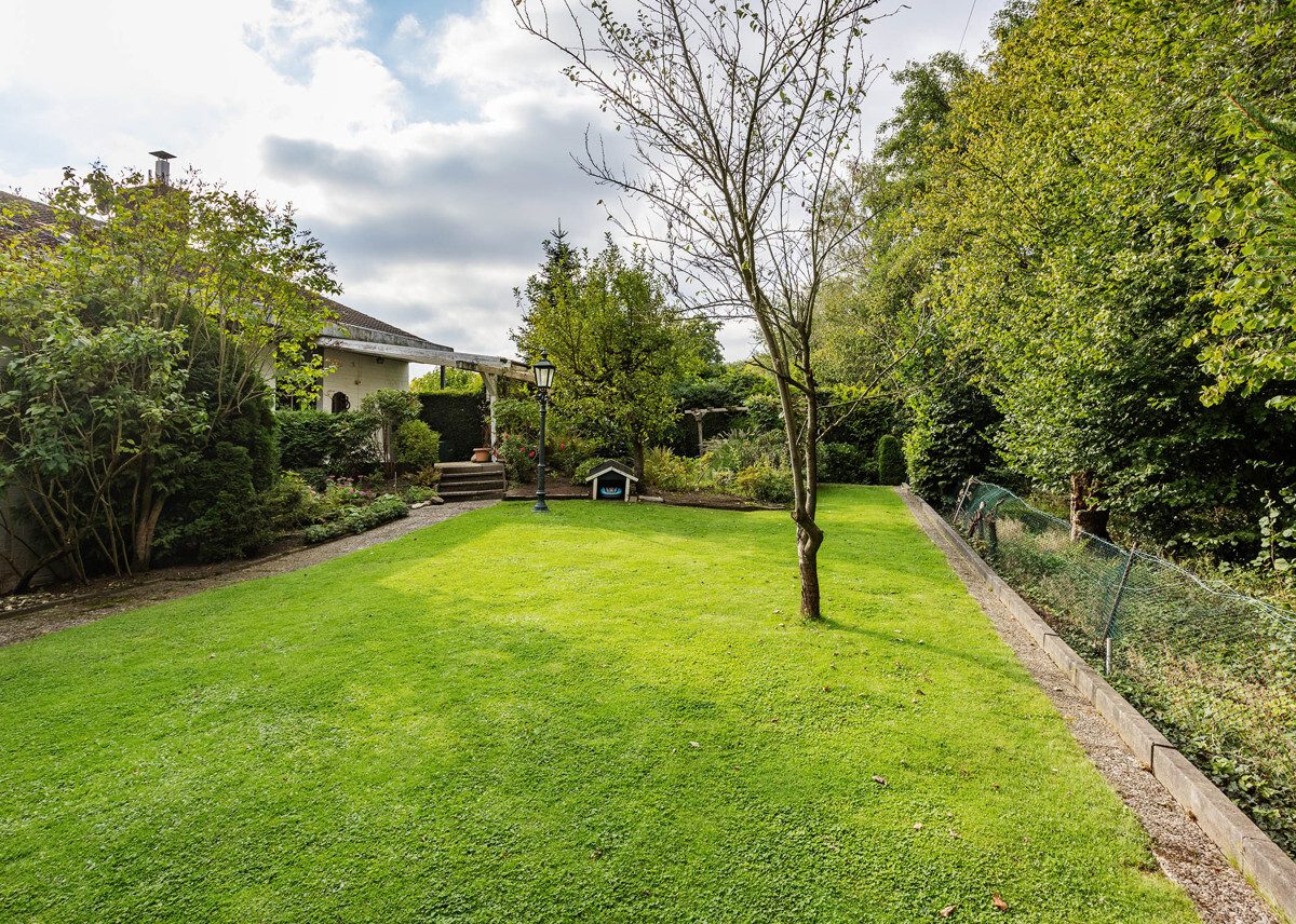 Immobilienangebot - Münster - Wohnen & Gewerbe - Ein Zuhause mit außergewöhnlichem Potenzial in Hiltrup – Großzügiges Einfamilienhaus in idyllischer Sackgassenlage am Kanal! (Erbbaurecht)